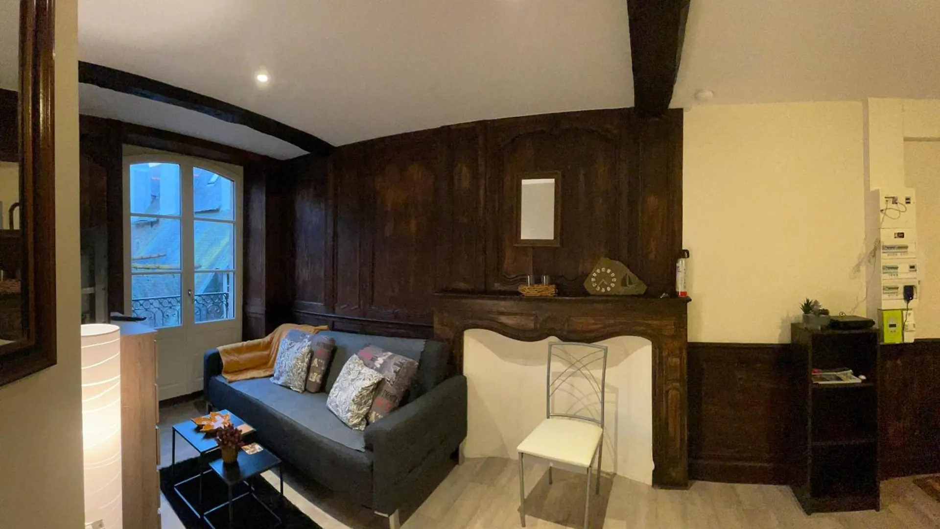 Charmant Appartement A Dinan Francia